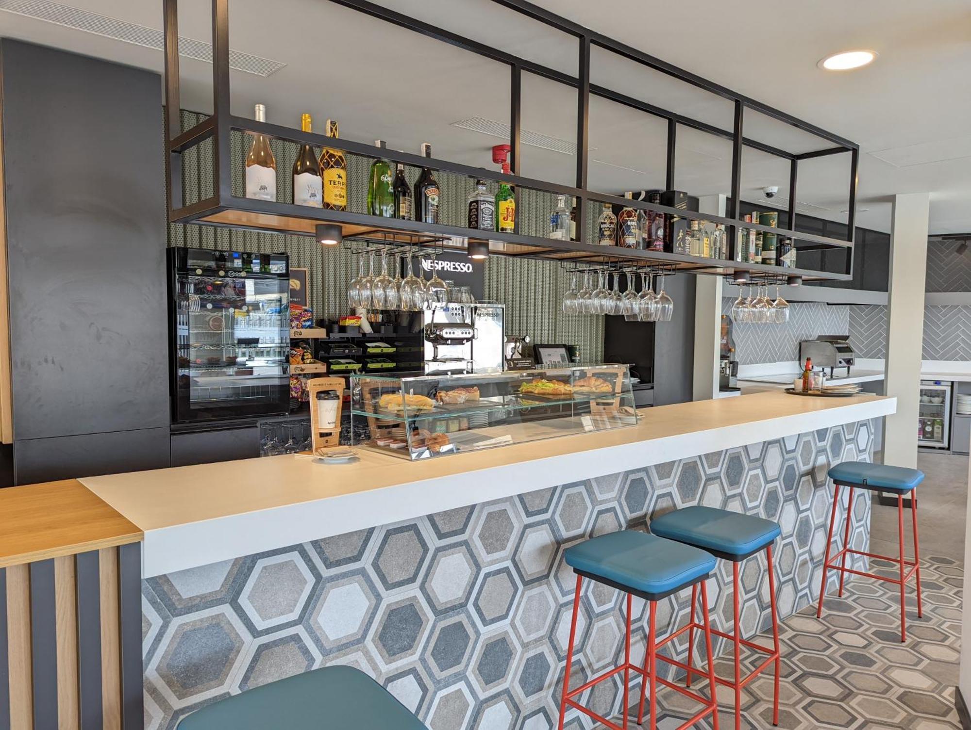 Отель Ibis Styles Сантандер Экстерьер фото
